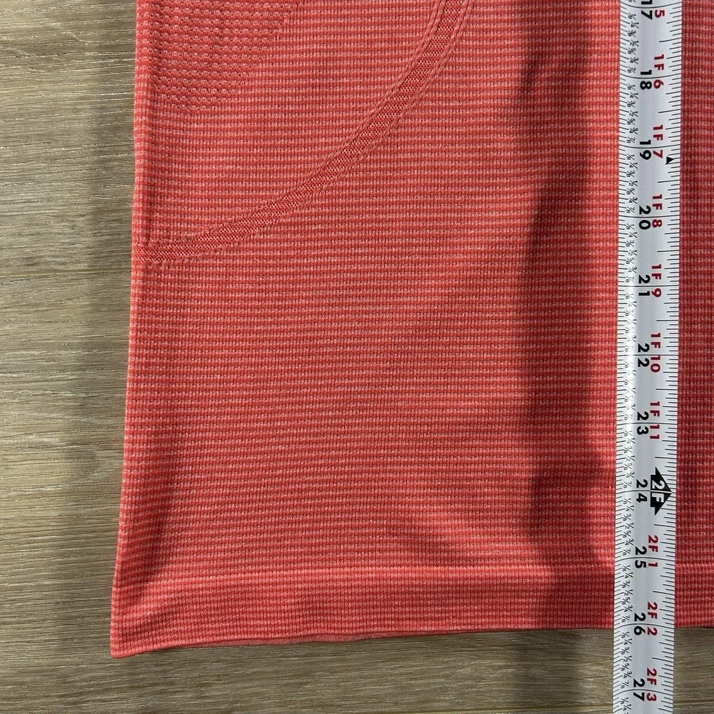 Lululemon Swiftly Tech Half Zip Women Size 8 Long Sleeve Top Stretch Running Gym